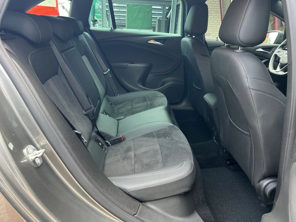 Opel Astra – foto 37