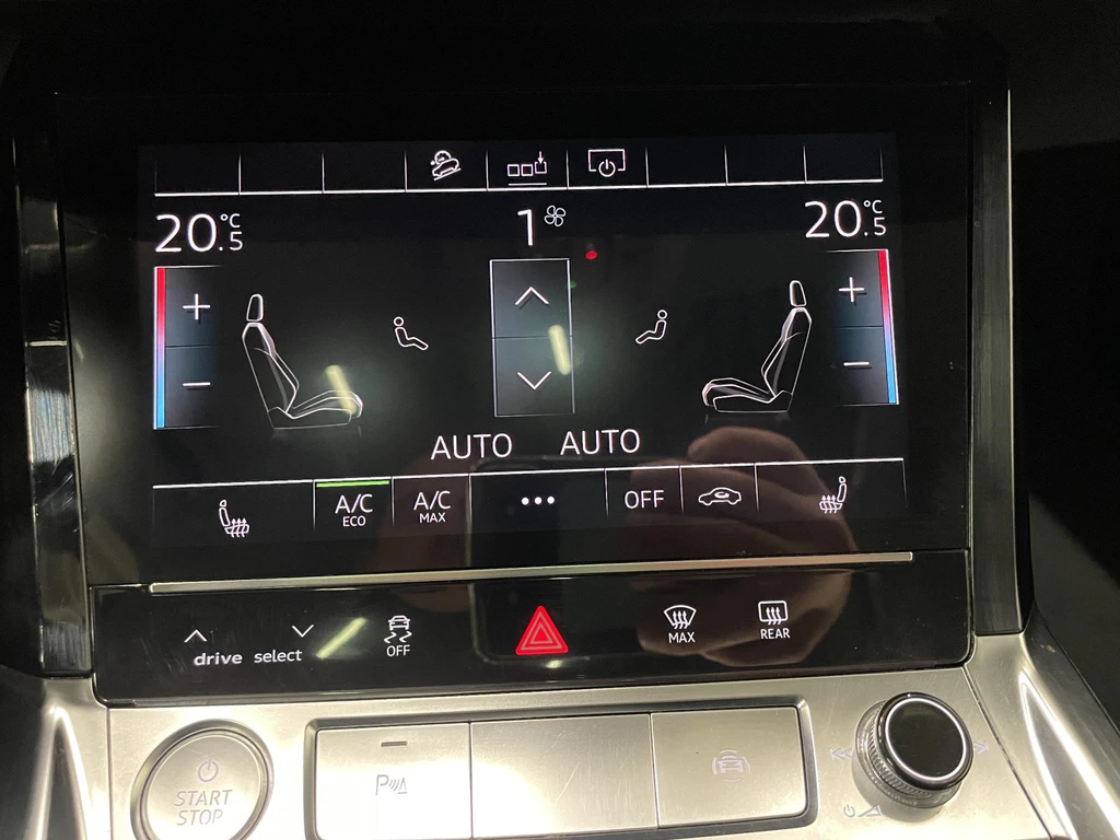 Audi e-tron – foto 12