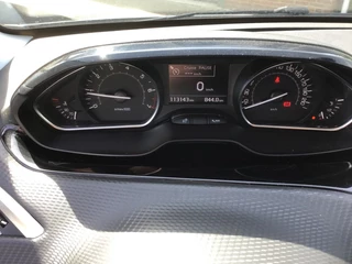 Peugeot 208 – thumbnail 11