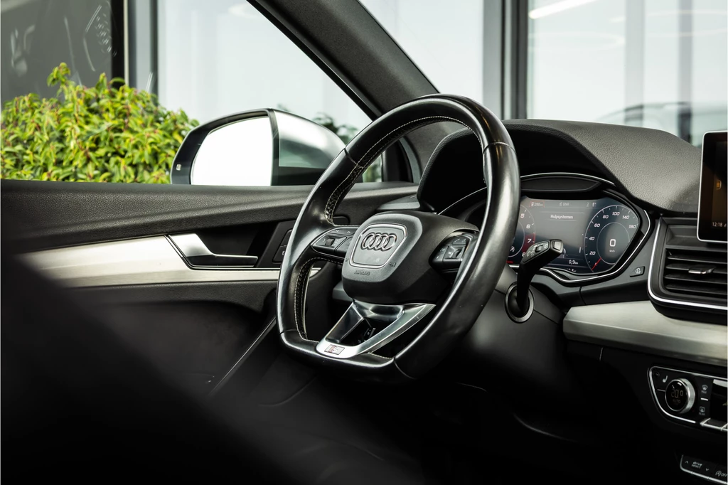 Audi SQ5 – foto 14