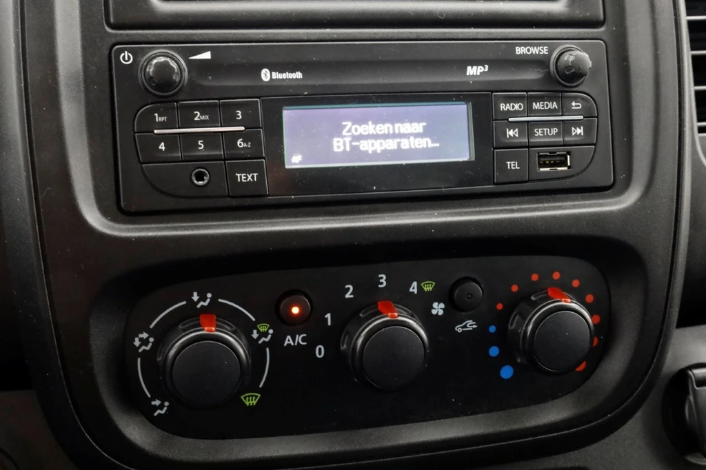 Opel Vivaro – foto 13