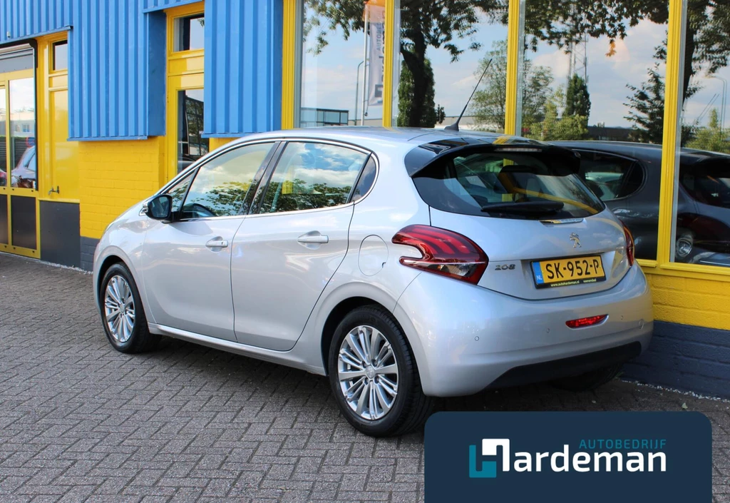 Peugeot 208 – foto 3
