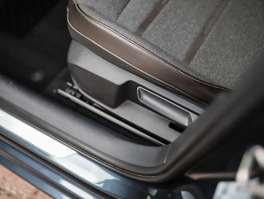SEAT Leon – foto 36