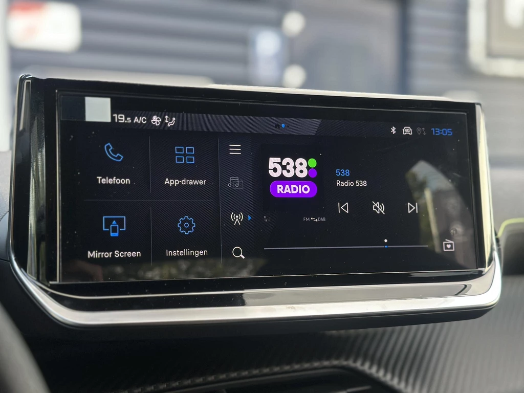 Peugeot 208 – foto 13