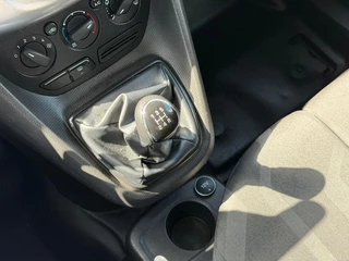 Ford Transit Connect – thumbnail 29