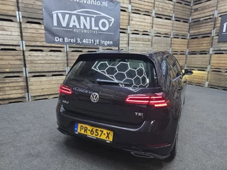 Volkswagen Golf – thumbnail 2