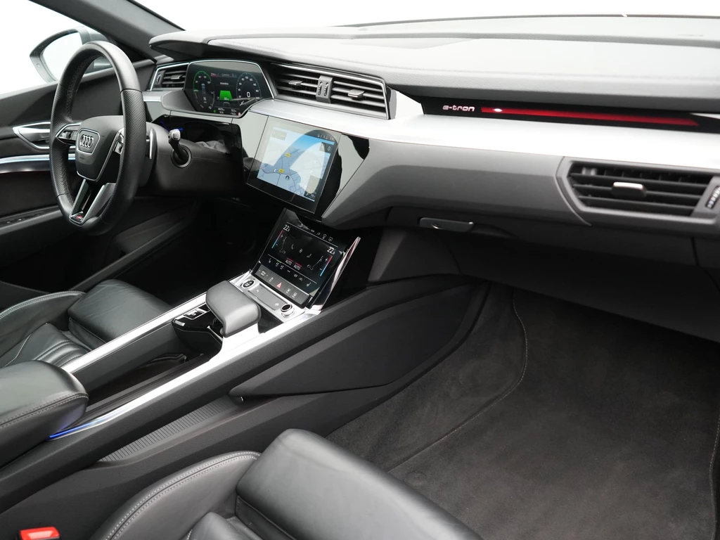Audi e-tron – foto 14