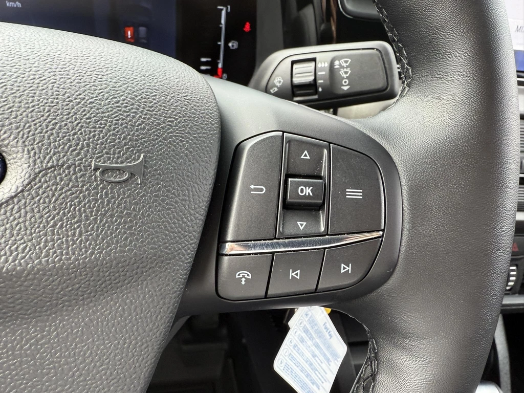 Ford Transit Courier – foto 12