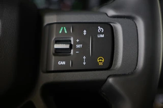 Land Rover Defender – thumbnail 38