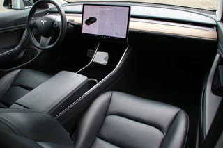Tesla Model 3 – thumbnail 9