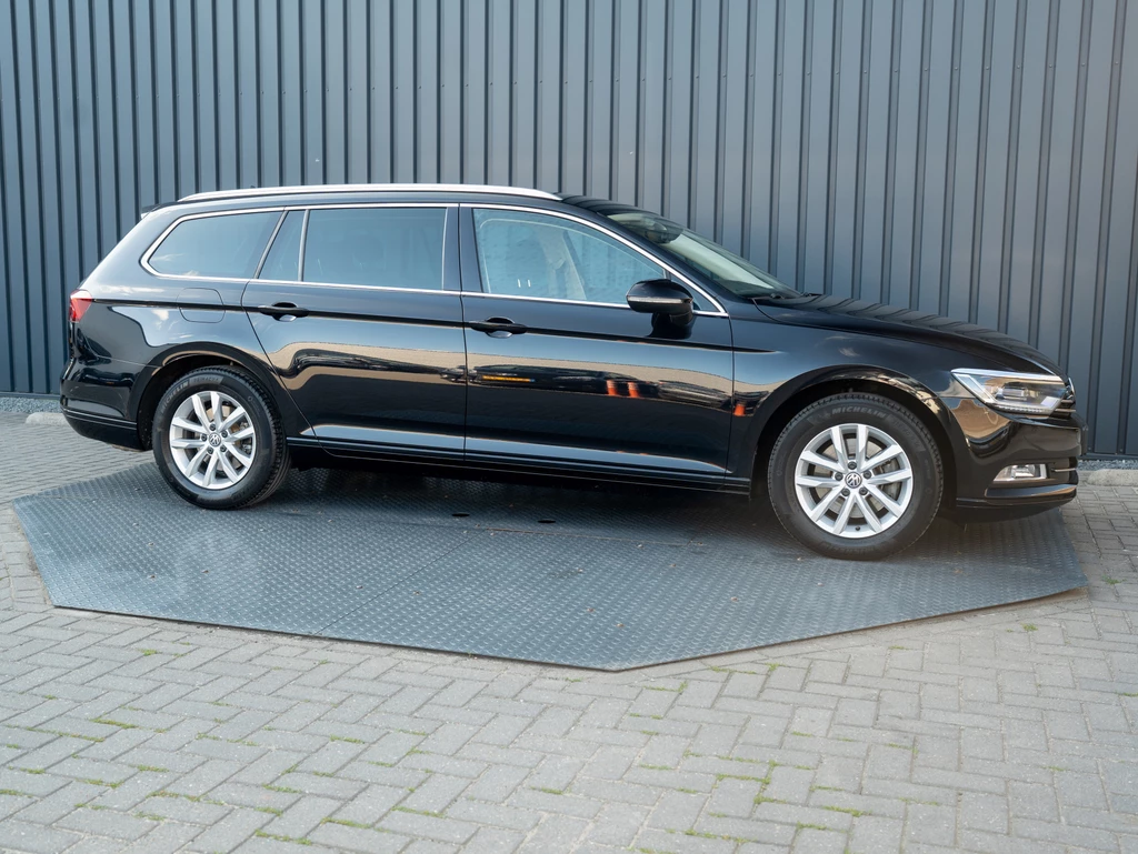 Volkswagen Passat – foto 13