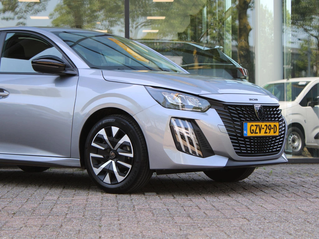 Peugeot 208 – foto 6