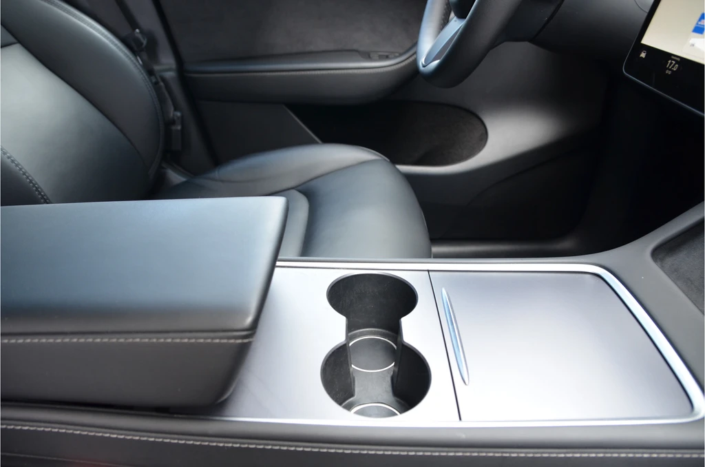 Tesla Model Y – foto 9