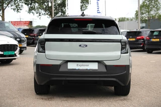 Ford Explorer – thumbnail 2