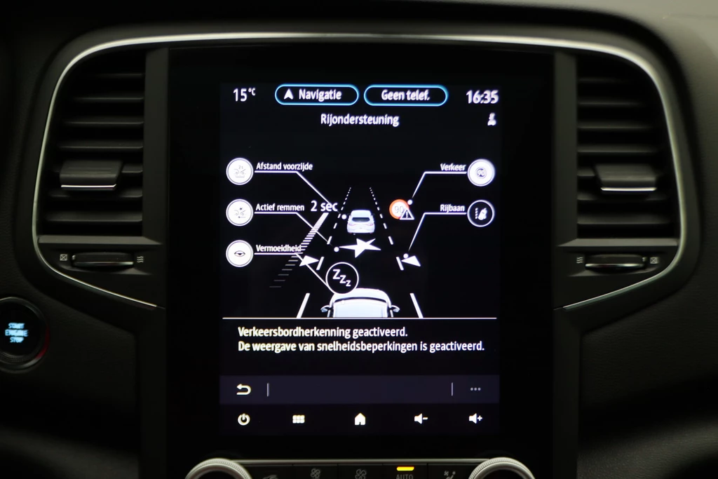 Renault Megane E-Tech – foto 54