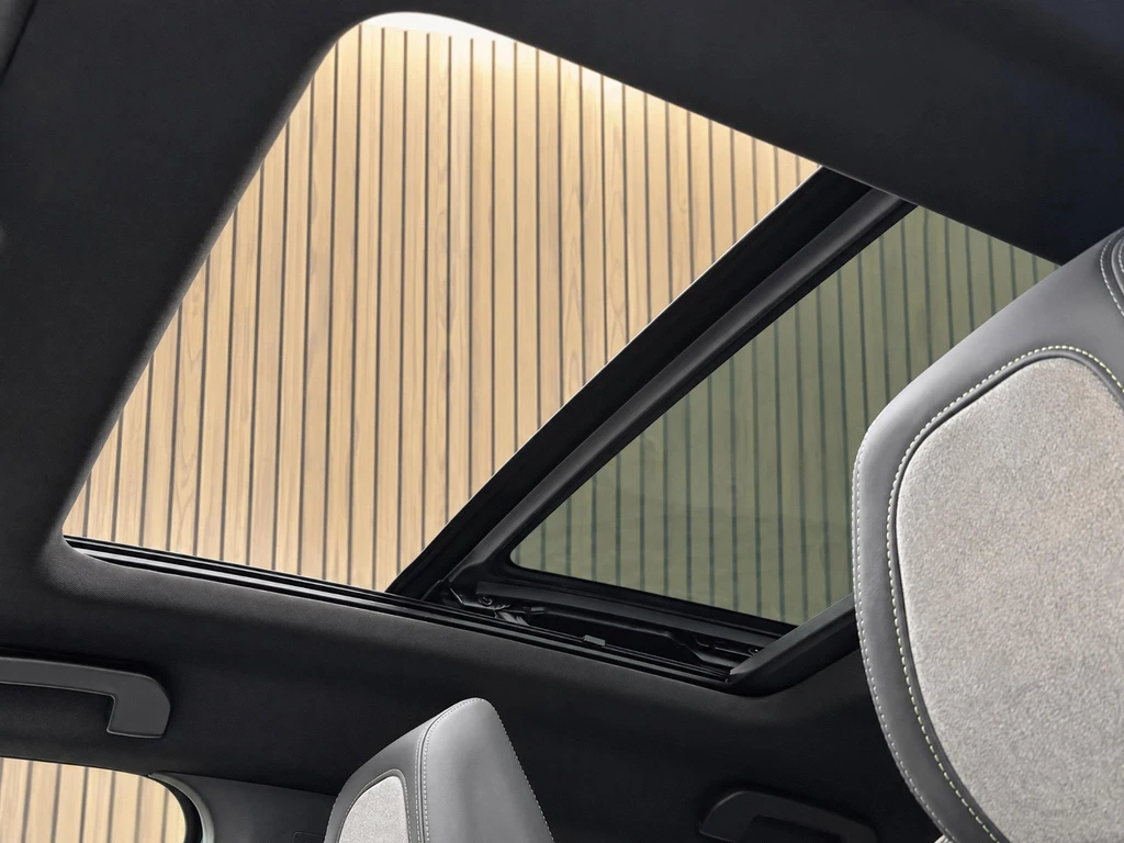 Peugeot e-2008 – foto 15