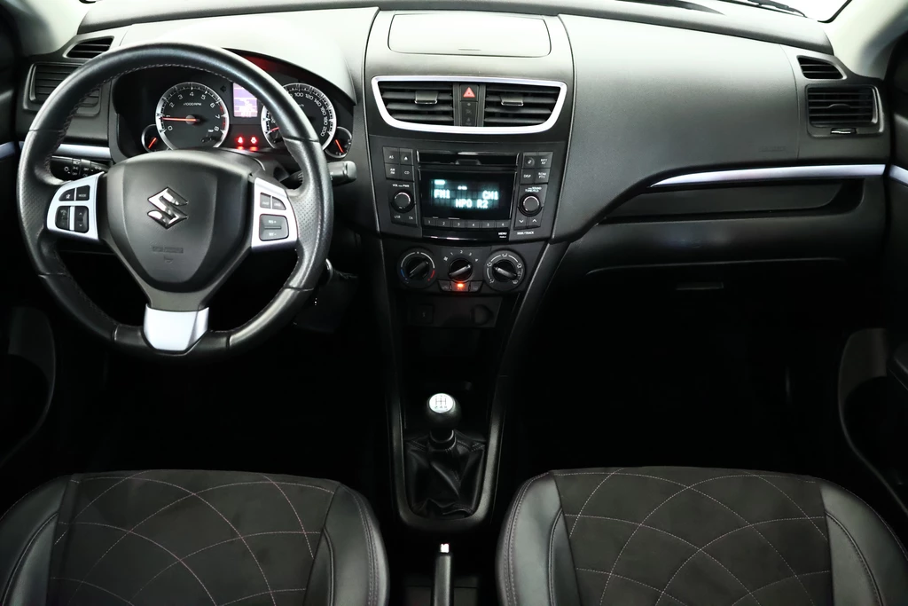 Suzuki Swift – foto 15