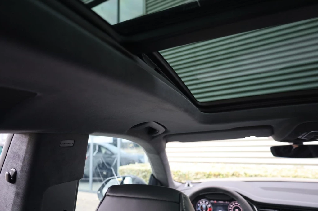 Audi RSQ8 – foto 52