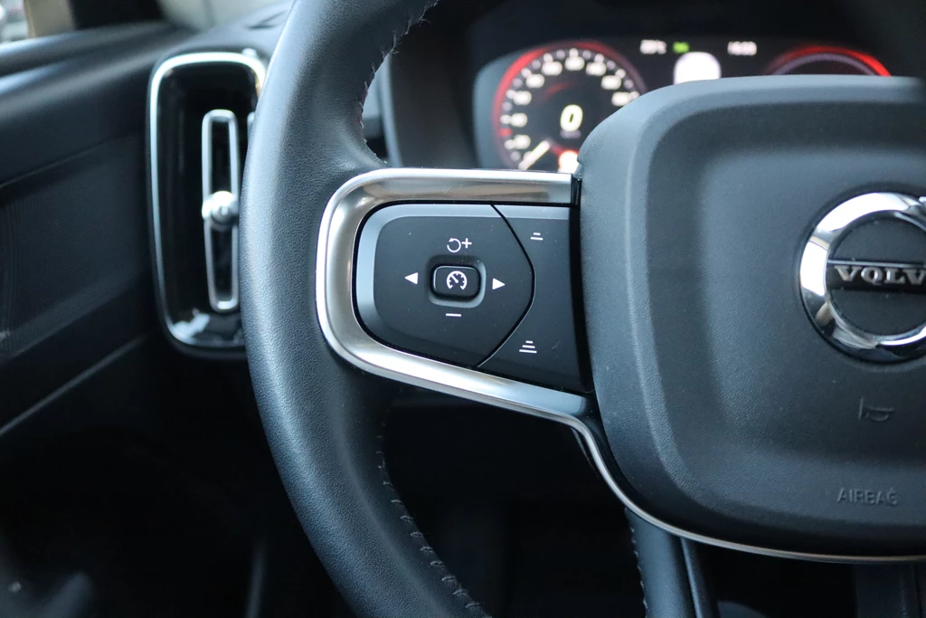 Volvo XC40 – foto 18