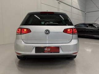 Volkswagen Golf – thumbnail 4