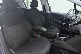 Peugeot 208 – thumbnail 11