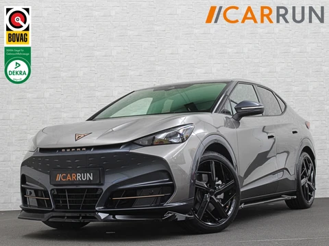 CUPRA Tavascan 286pk 77 kWh Aero-pack | Nieuw! | Winter-Pack | Warmtepomp | Verlengde Fabrieksgarantie | 7x Op Voorraad | Adaptive Cruise Control | 3-Zone Clima | Verwarmde Voorruit | Keyless-Entry | Sfeerverlichting | Stoelverwarming | Carplay | Stuurverwarming | Getint Glas | 19 inch | Lane-Assist | Camera | Draadloos Laden |