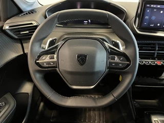 Peugeot 208 – thumbnail 11