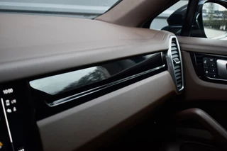 Porsche Cayenne – thumbnail 40