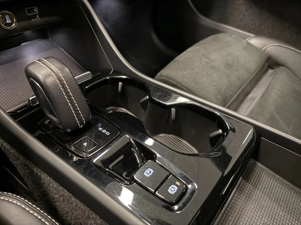Volvo XC40 – foto 35