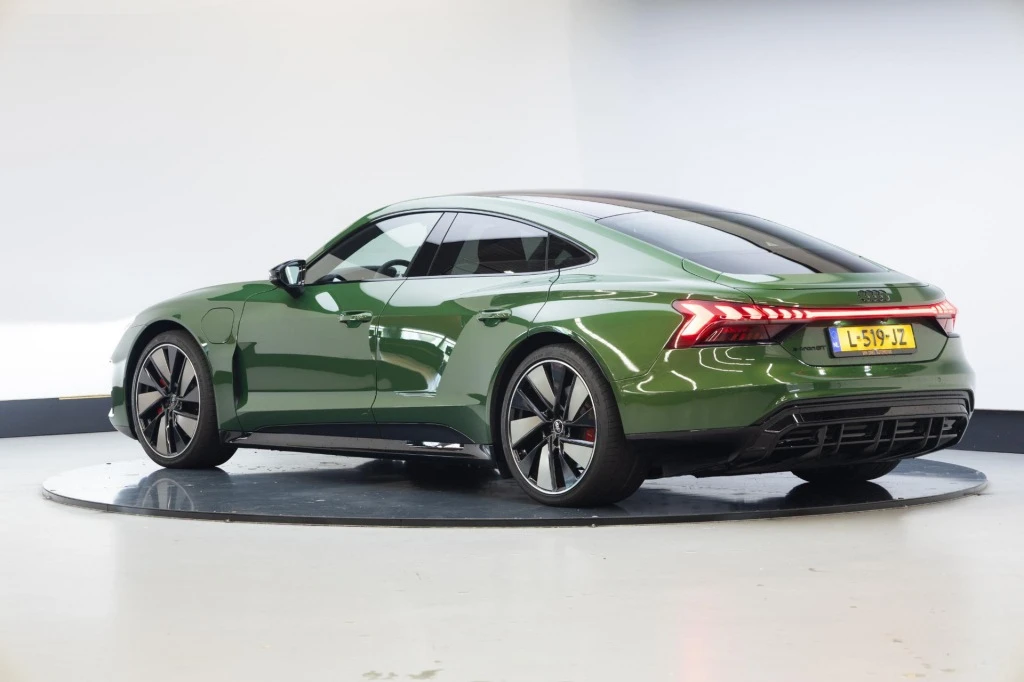 Audi e-tron GT – foto 3