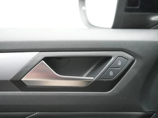 Volkswagen T-Roc – thumbnail 37