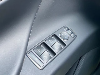 Tesla Model X – thumbnail 18