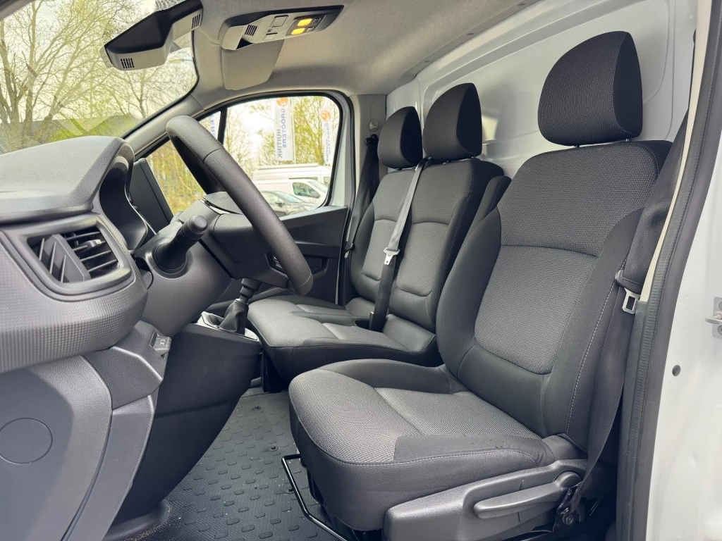 Renault Trafic – foto 23