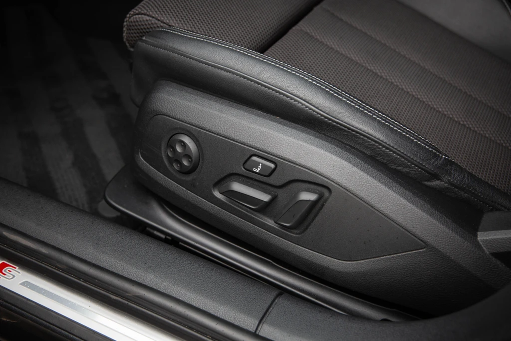 Audi A4 – foto 9