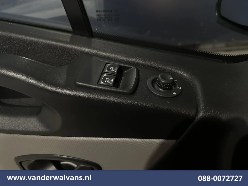 Renault Trafic – foto 16