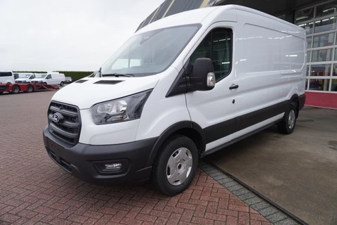 Ford Transit 350 2.0 TDCI 130PK L3H2 Trend Nr. V137 | Airco | Cruise | Trekhaak | Apple cp-Android auto