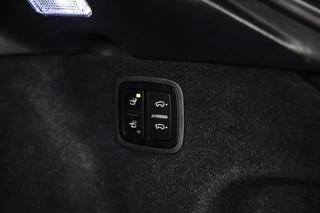 Porsche Macan – thumbnail 30