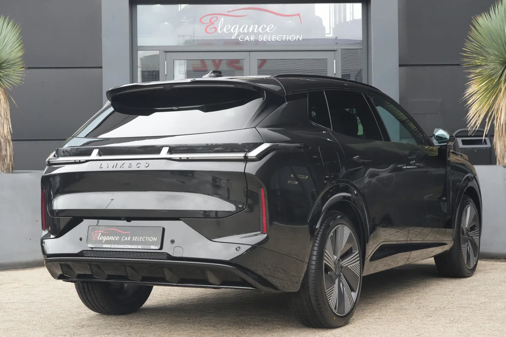 Lynk & Co 08 – foto 3