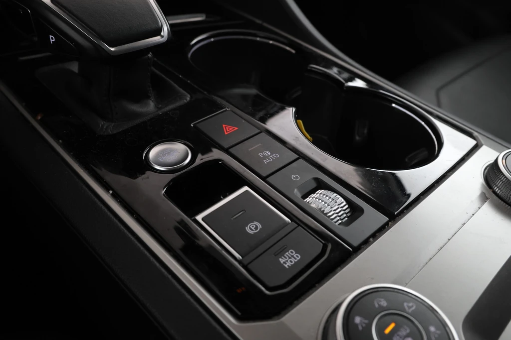 Volkswagen Touareg – foto 34