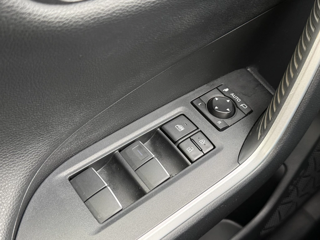 Toyota RAV4 – foto 14