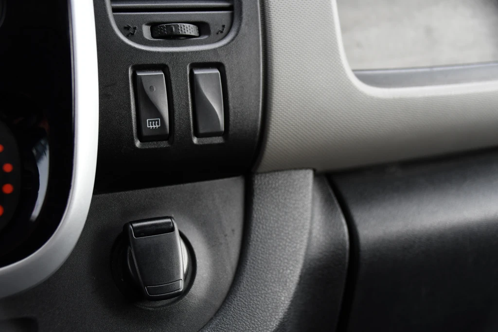 Renault Trafic – foto 24