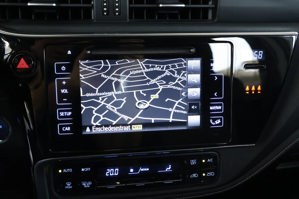 Toyota Auris – foto 16