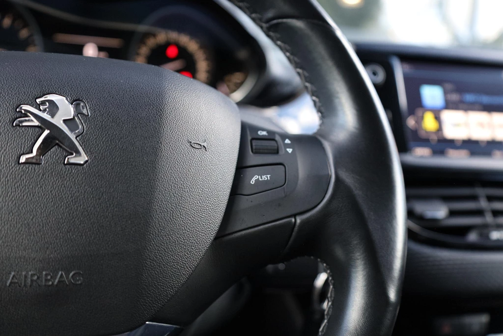 Peugeot 208 – foto 25