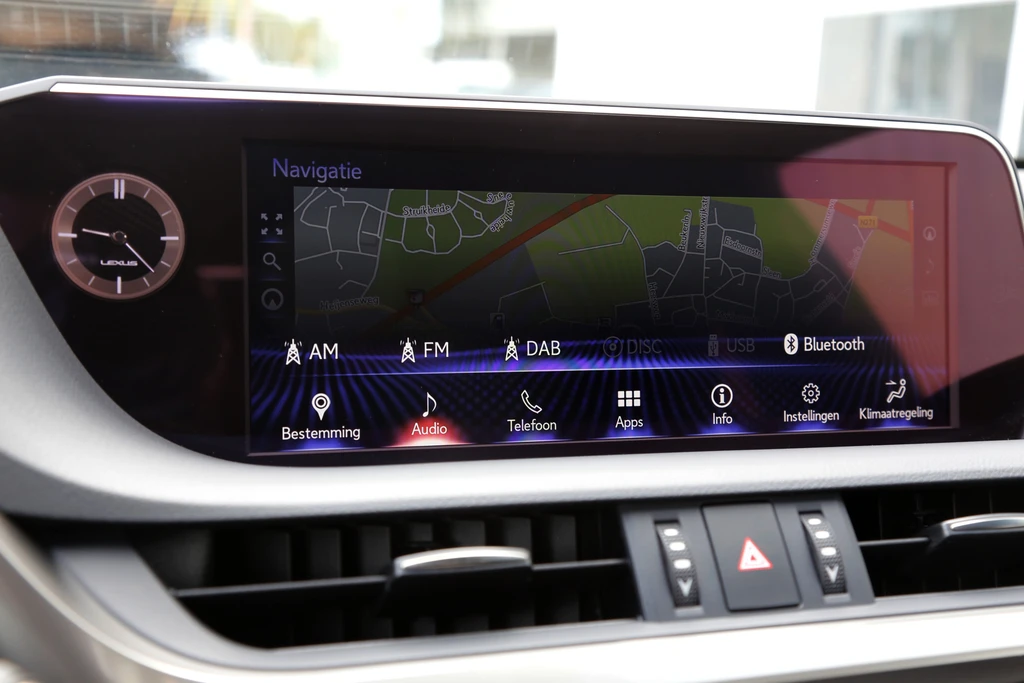 Lexus ES – foto 28