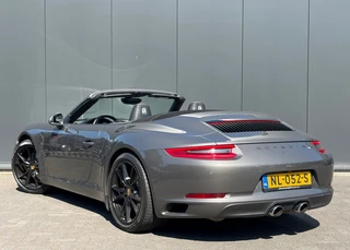 Porsche 911 – thumbnail 3