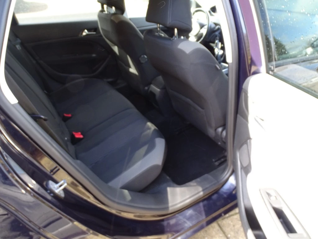 Peugeot 308 – foto 12