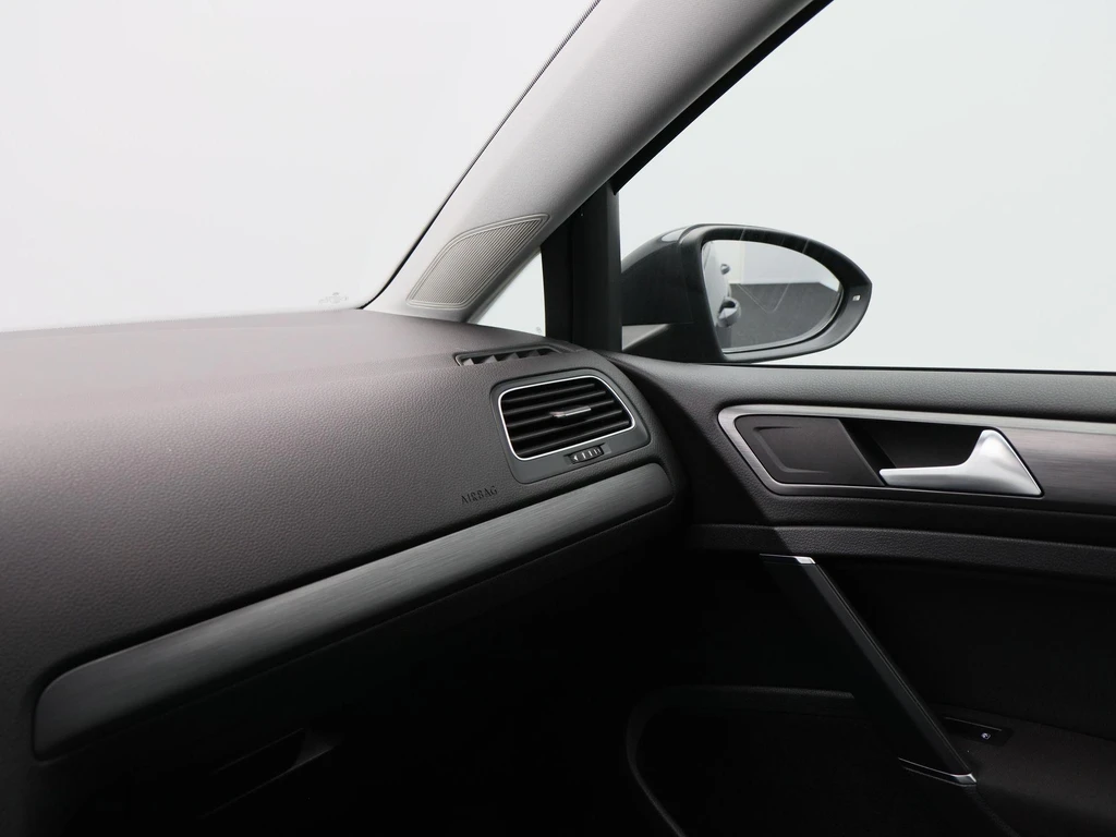 Volkswagen e-Golf – foto 29