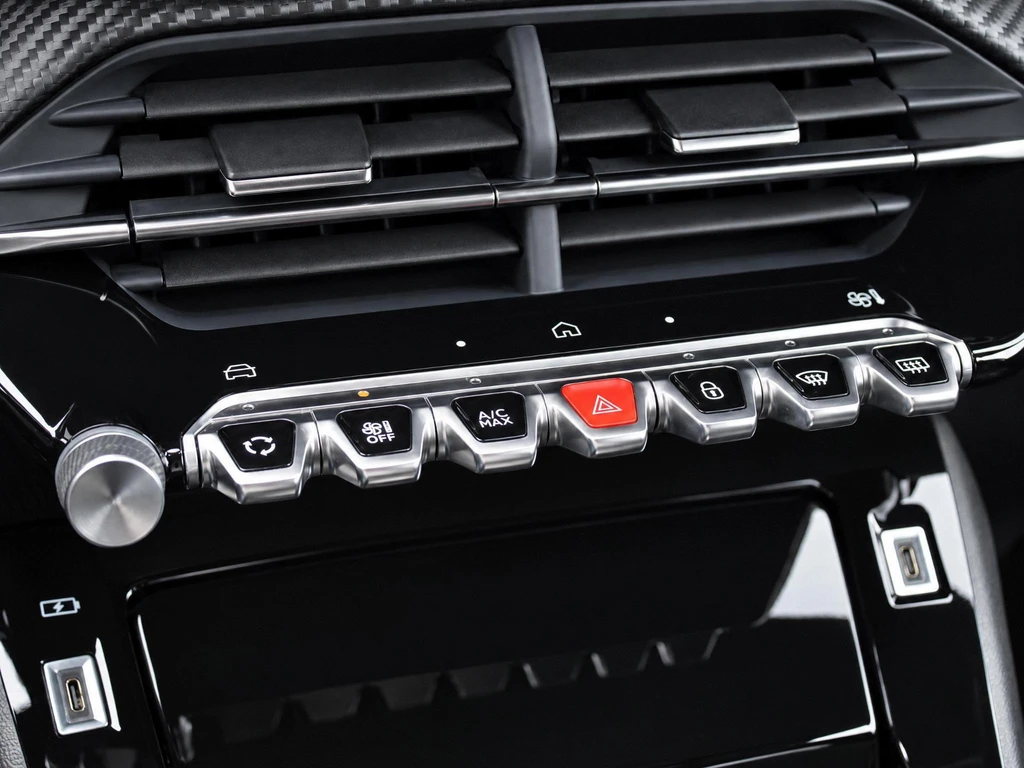 Peugeot 208 – foto 23