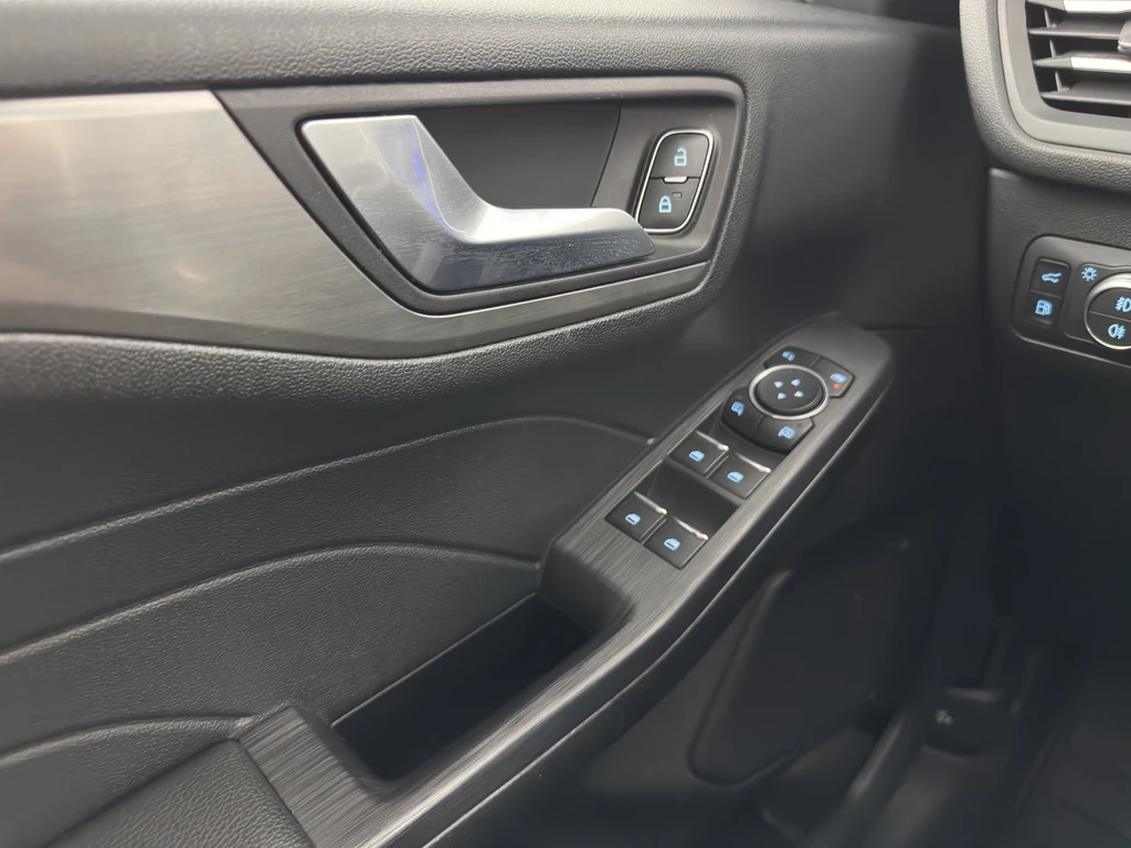 Ford Kuga – foto 25
