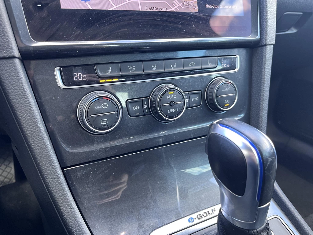 Volkswagen e-Golf – foto 22